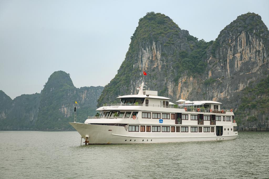 La Vela Premium Cruise - Managed By Paradise Cruises Hạ Long Extérieur photo