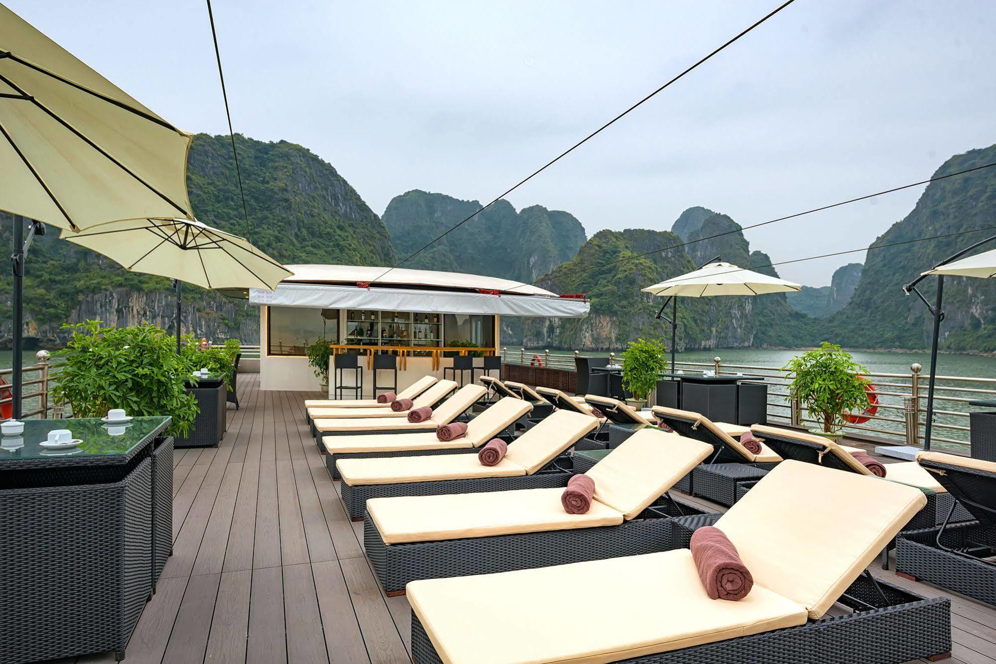 La Vela Premium Cruise - Managed By Paradise Cruises Hạ Long Extérieur photo