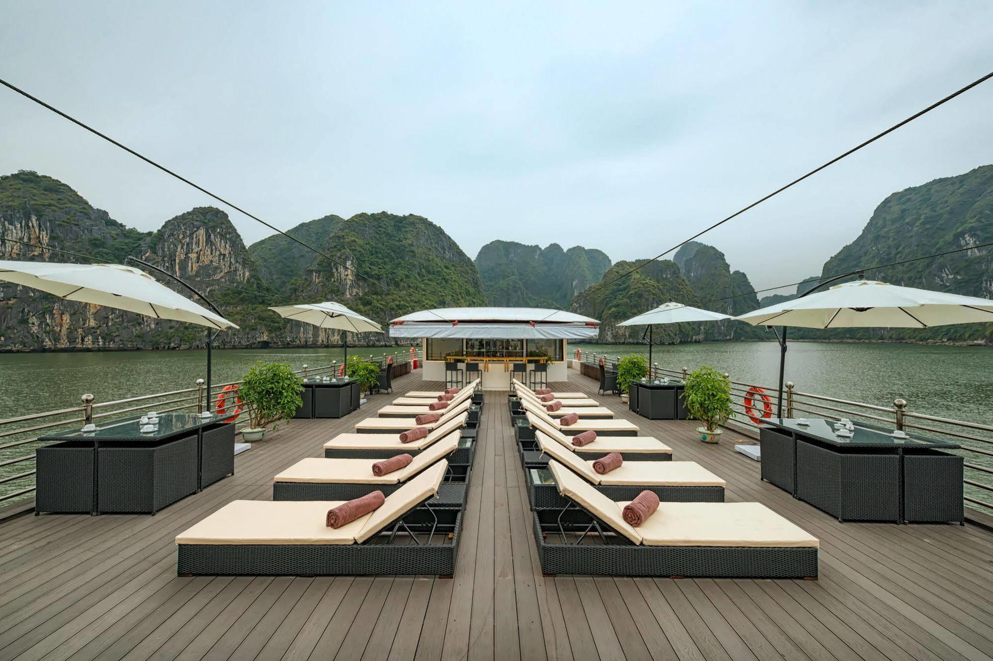 La Vela Premium Cruise - Managed By Paradise Cruises Hạ Long Extérieur photo